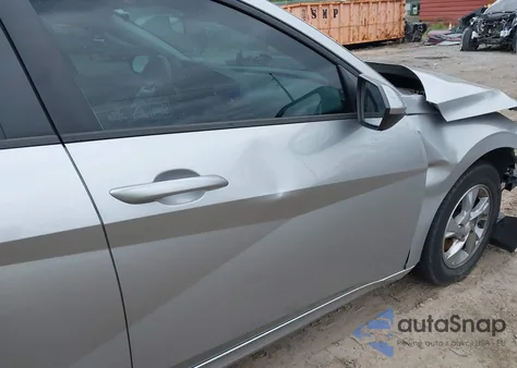 2021 Hyundai Elantra Se z USA, uszkodzony, nr VIN 5NPLL4AG8MH021582